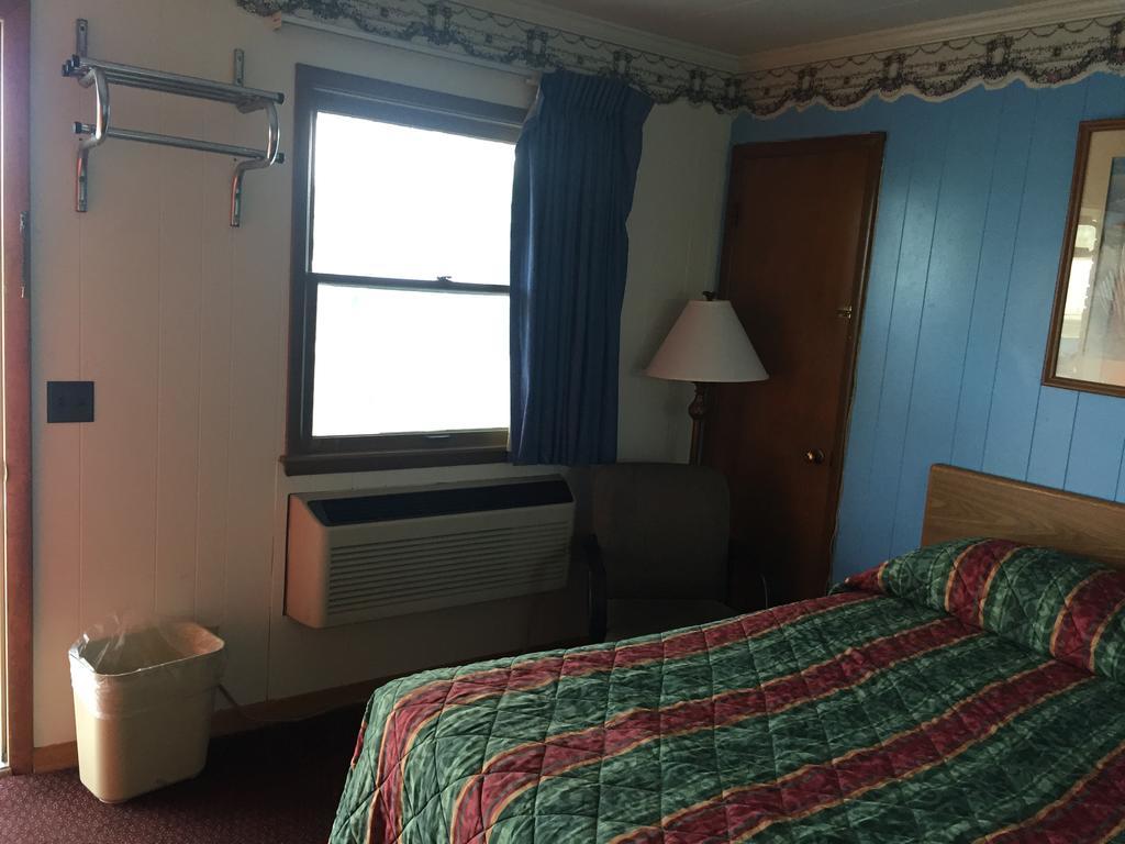 Rainbow Motel Montpelier エクステリア 写真